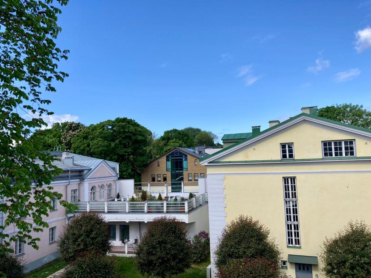 Апартаменты Tatari 32 Rooftop Таллин Экстерьер фото